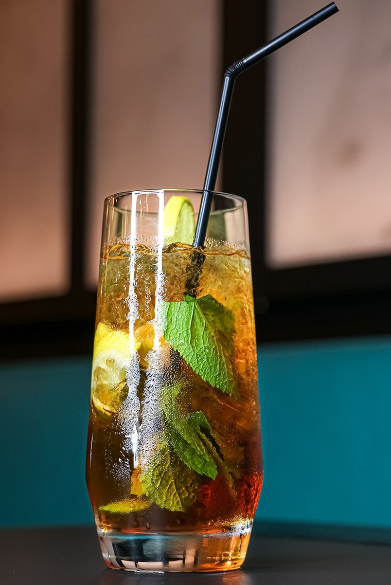 Cocktail à la menthe rafraîchissant